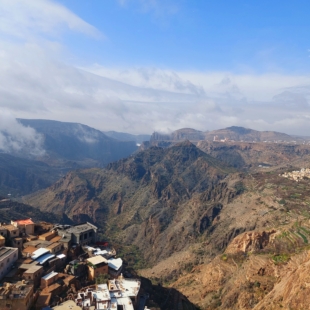 Private excursion to Nizwa, Oman Across Ages Museum and Jebel Akhdar Mountains